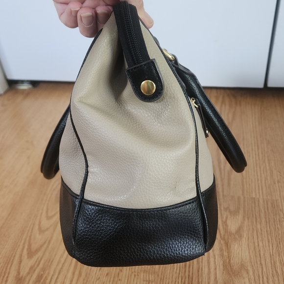 Tignanello Black and Tan Leather Medium Sized Satchel Bag - Picture 6 of 10